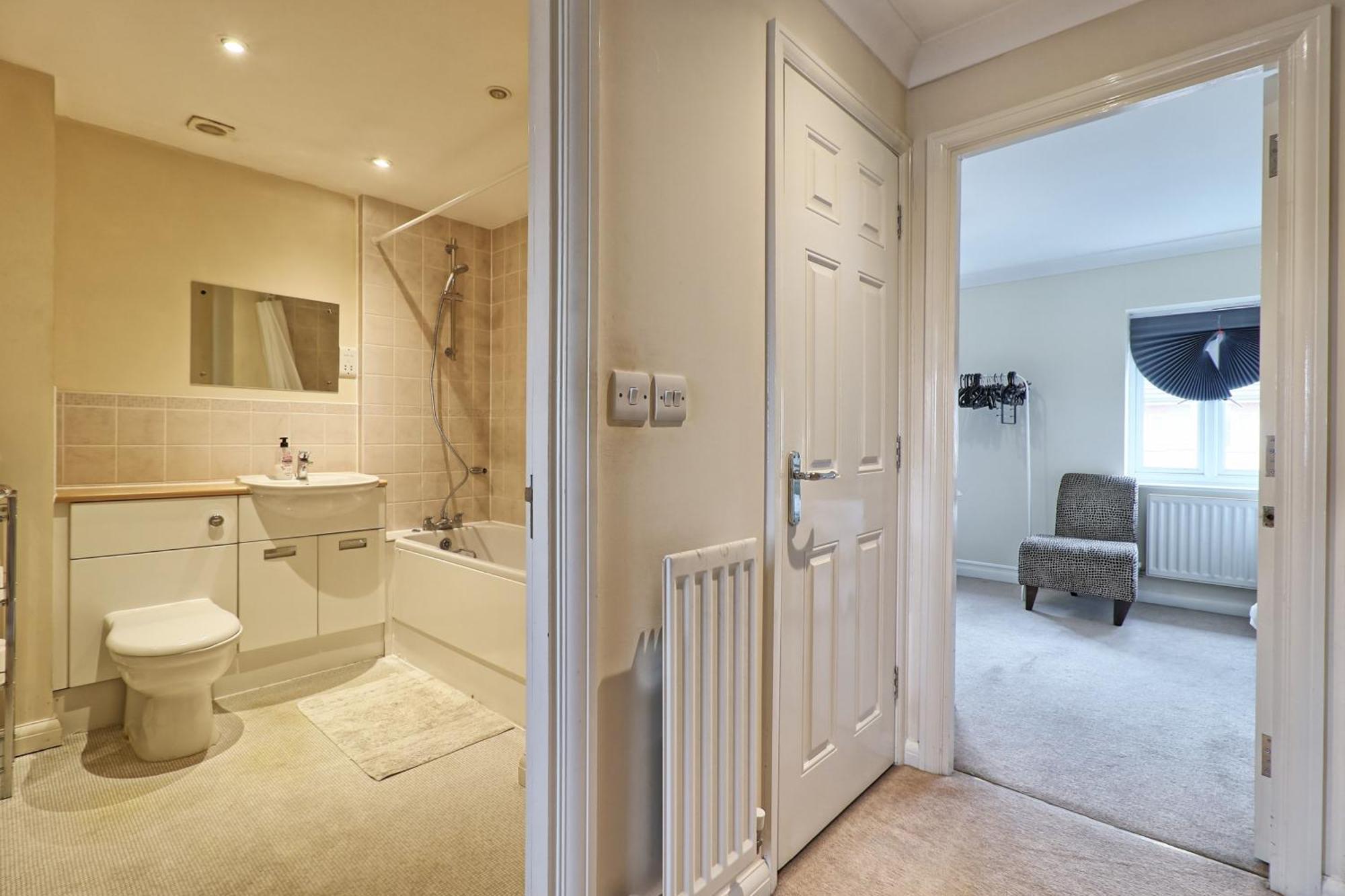 By Buildersbeds - Paignton House 4 Bedrooms Harold Wood Exterior foto