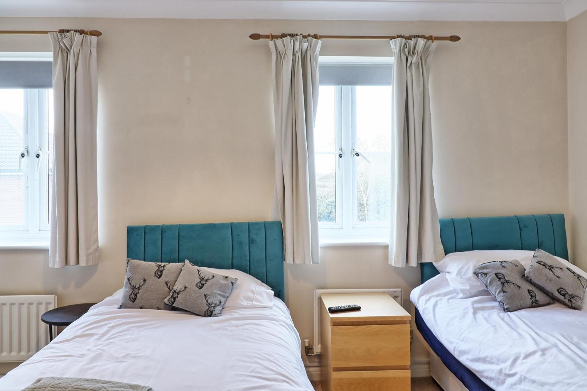 By Buildersbeds - Paignton House 4 Bedrooms Harold Wood Exterior foto
