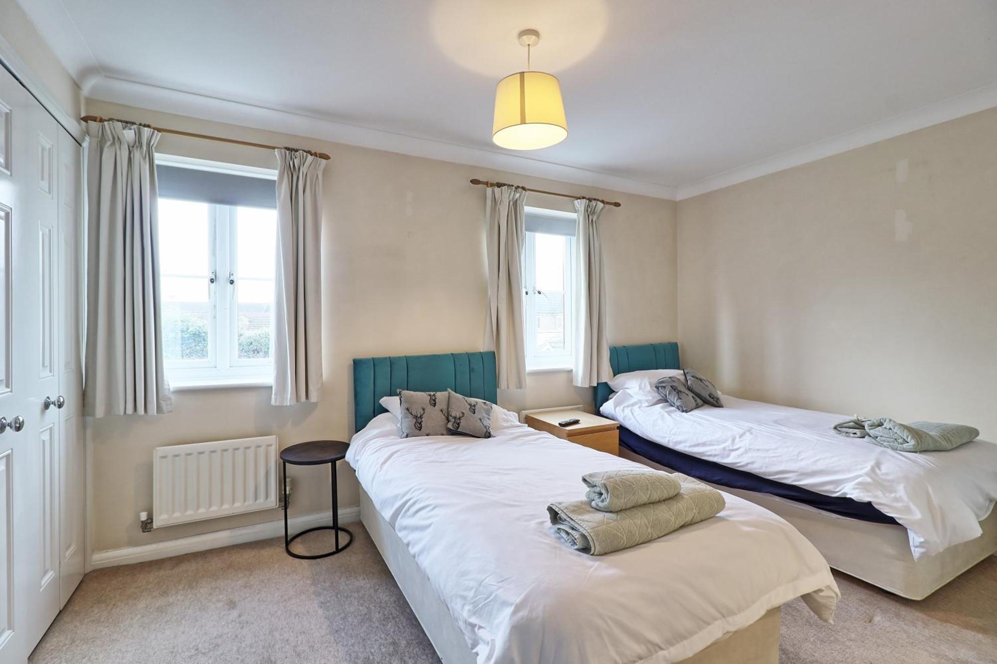 By Buildersbeds - Paignton House 4 Bedrooms Harold Wood Exterior foto
